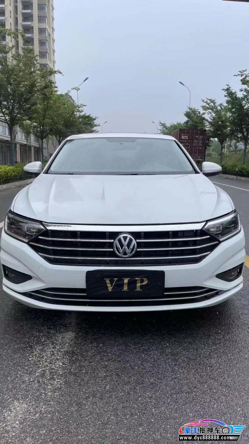 20年大众速腾轿车抵押车出售