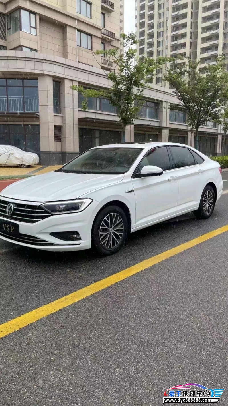 20年大众速腾轿车抵押车出售