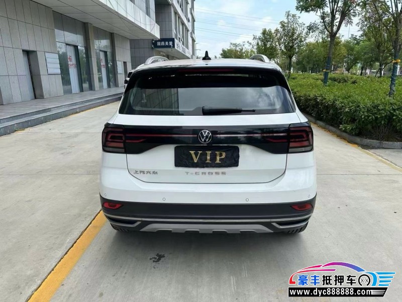 21年大众途凯轿车抵押车出售