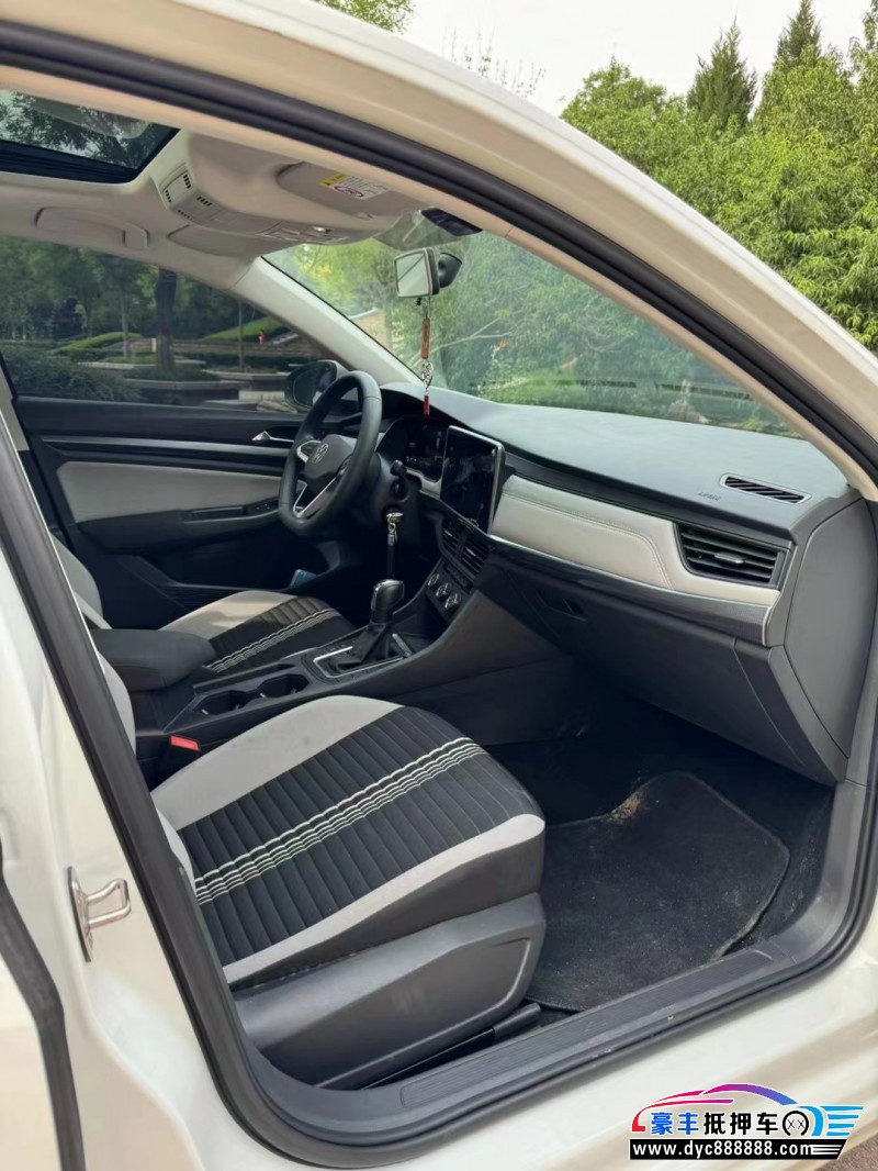 23年大众宝来轿车抵押车出售