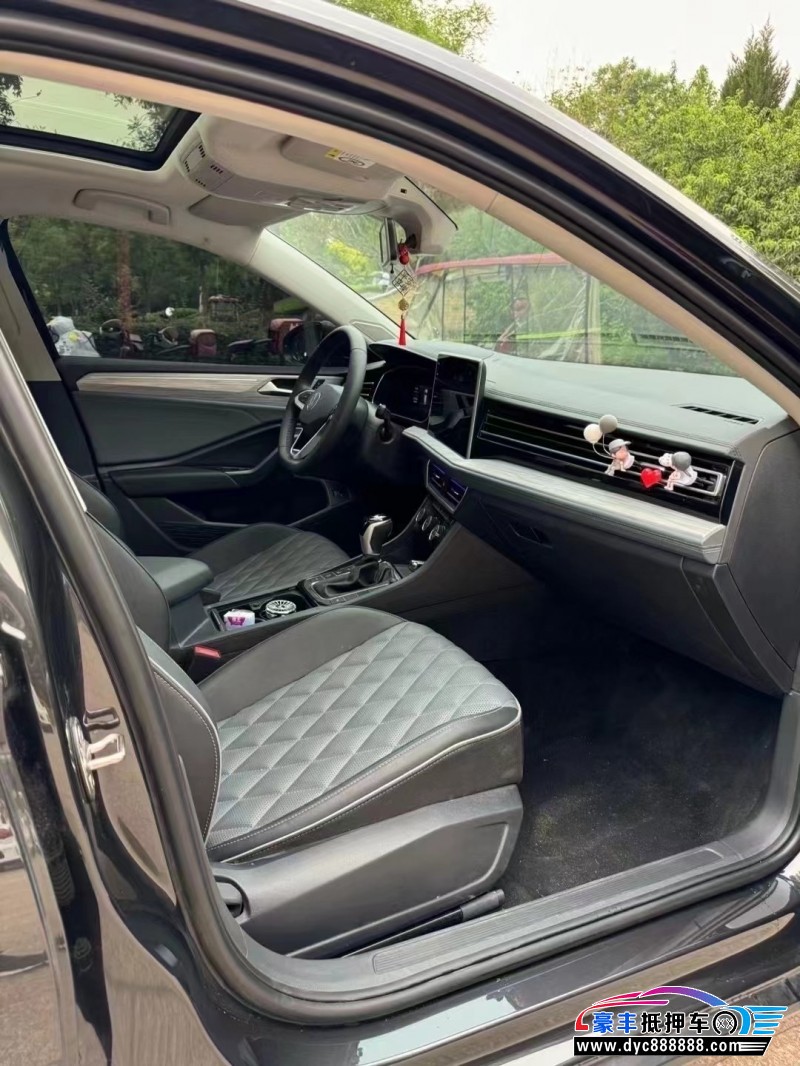 24年大众速腾轿车抵押车出售