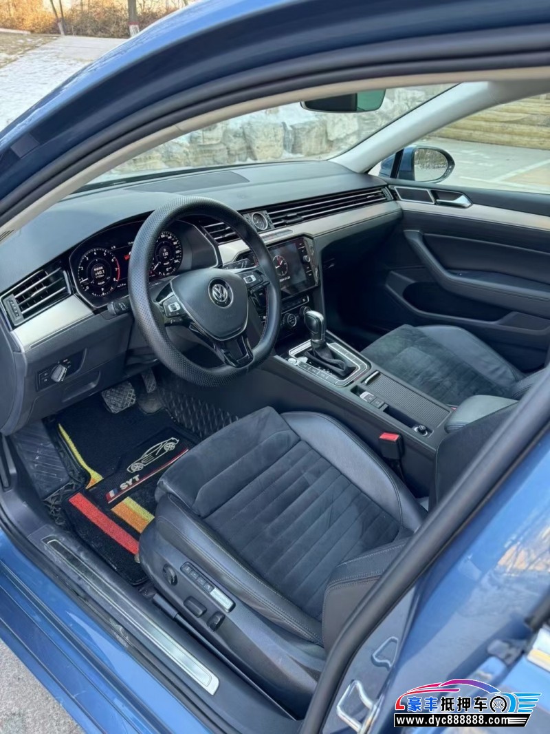 17年大众蔚揽轿车抵押车出售