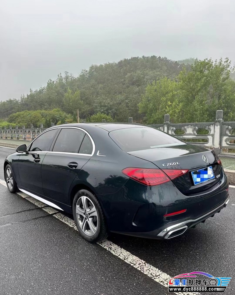 22年奔驰C轿车抵押车出售