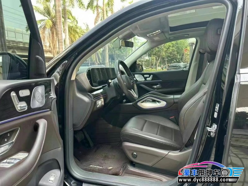 20年奔驰GLE轿车抵押车出售