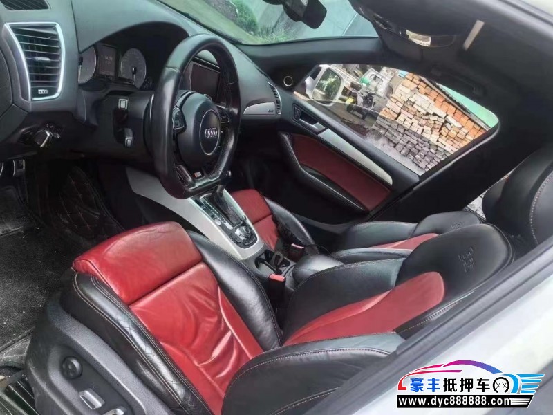15年奥迪SQ5轿车抵押车出售