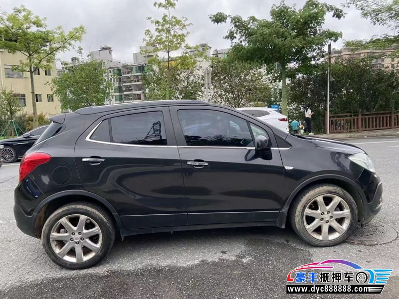 13年别克昂科拉轿车抵押车出售