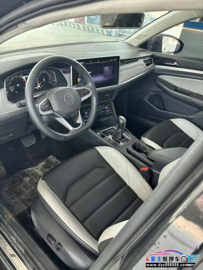 22年大众宝来轿车抵押车出售