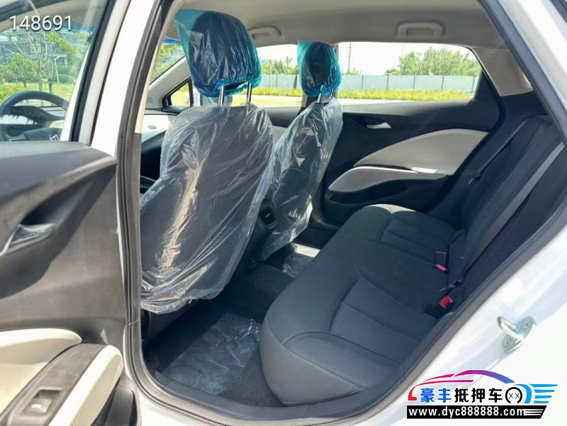 23年别克微蓝轿车抵押车出售