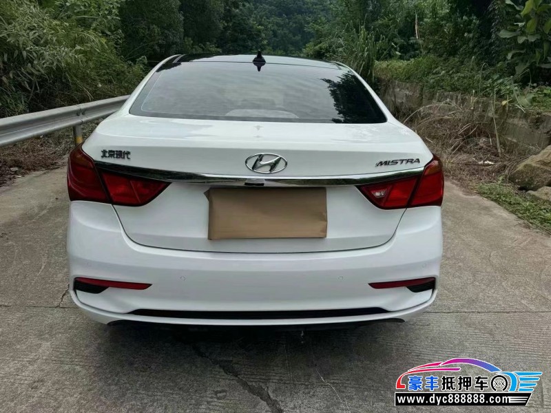 18年现代名图轿车抵押车出售