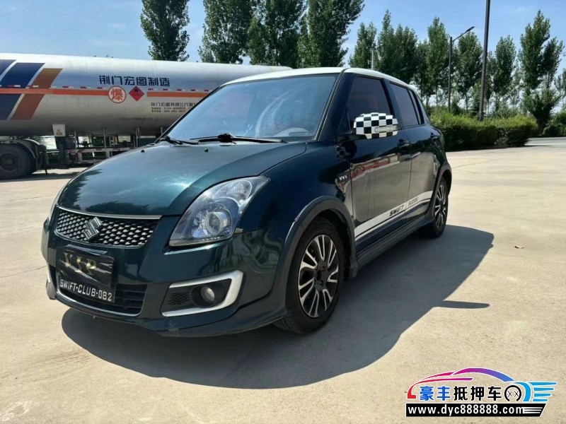 17年铃木雨燕轿车抵押车出售