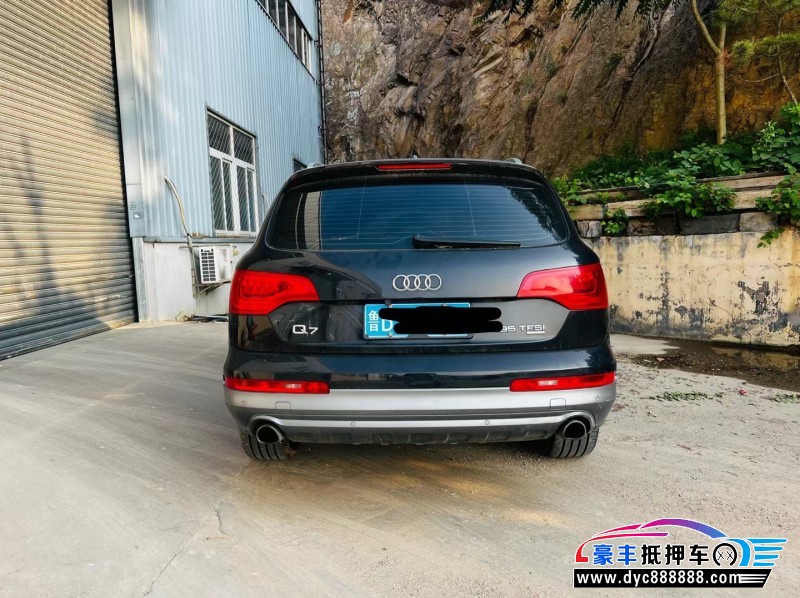 14年奥迪Q7轿车抵押车出售