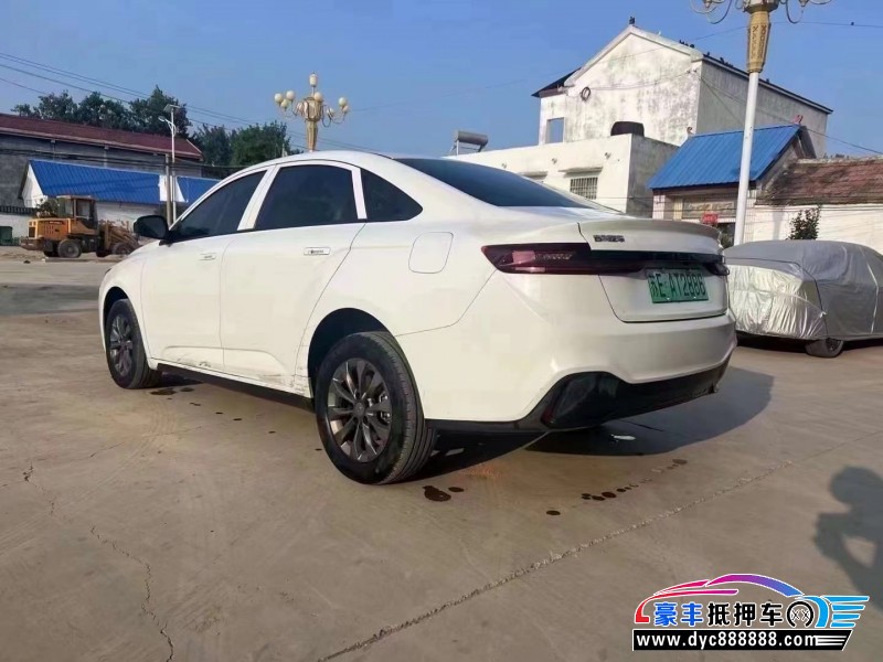 24年吉利几何轿车抵押车出售