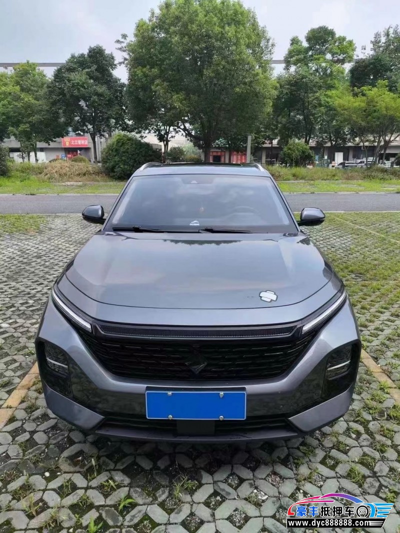 22年宝骏vallia轿车抵押车出售