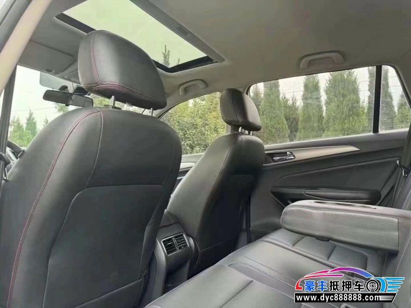 16年长安CS75轿车抵押车出售