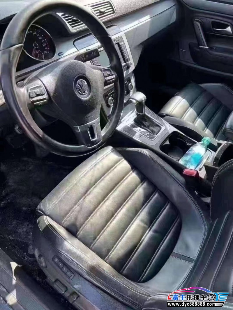 11年大众CC轿车抵押车出售