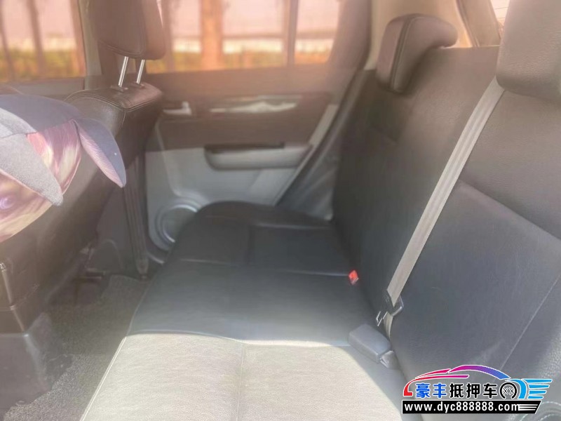 17年铃木雨燕轿车抵押车出售