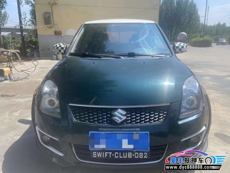 17年铃木雨燕轿车抵押车出售