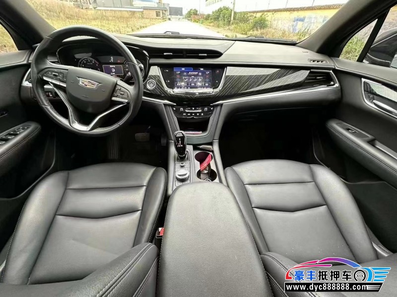 22年凯迪拉克xt6轿车抵押车出售