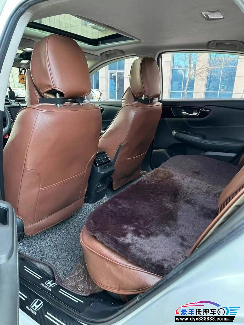 20年东风御风S16轿车抵押车出售