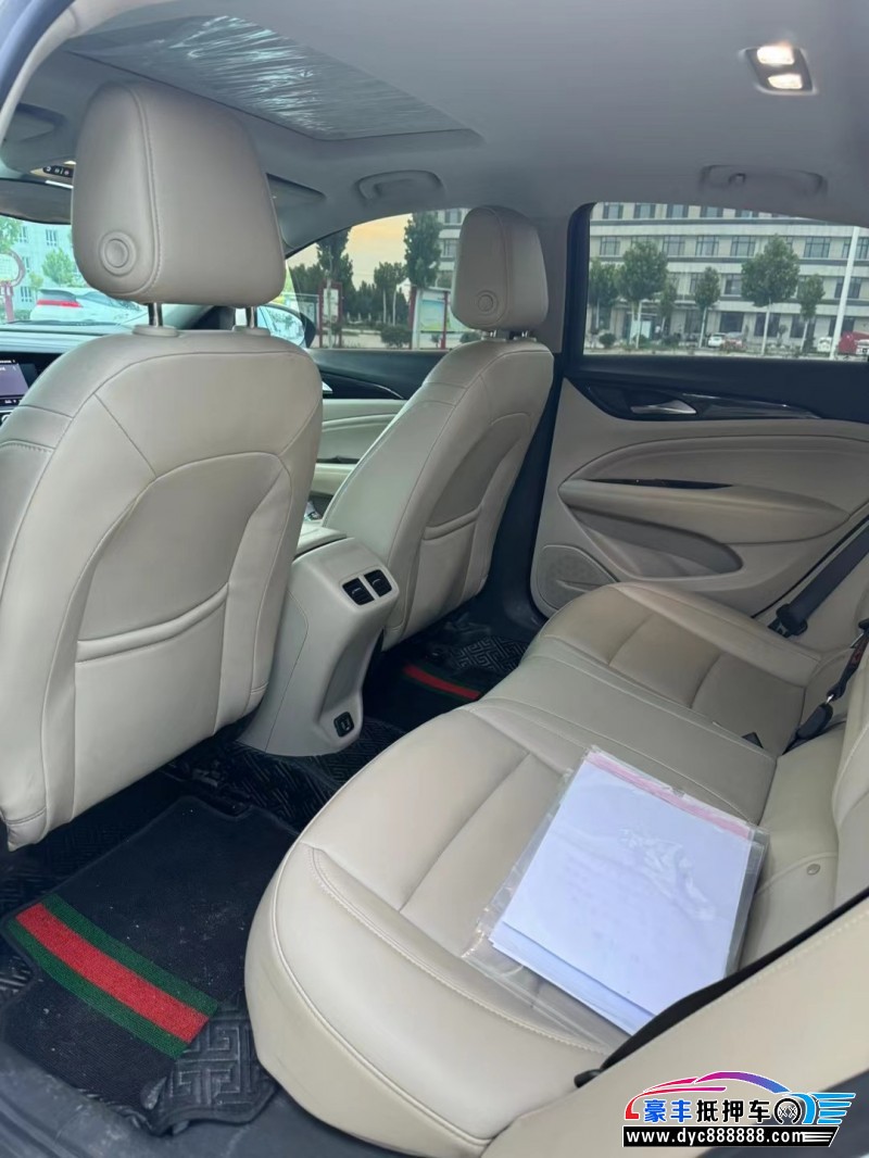 21年别克君威轿车抵押车出售