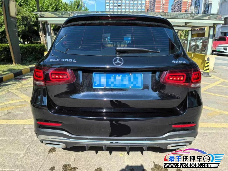 22年奔驰GLCSUV抵押车出售