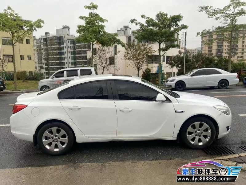 12年别克君威轿车抵押车出售