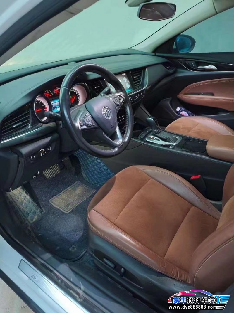 19年别克君威轿车抵押车出售