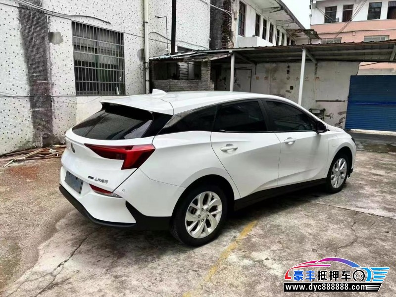 24年别克微蓝轿车抵押车出售