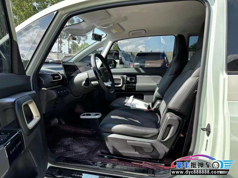 23年宝骏kiwi ev轿车抵押车出售