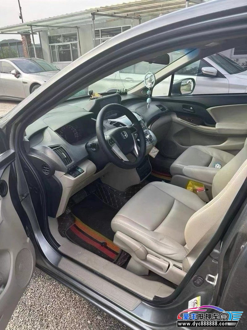 14年本田奥德赛轿车抵押车出售