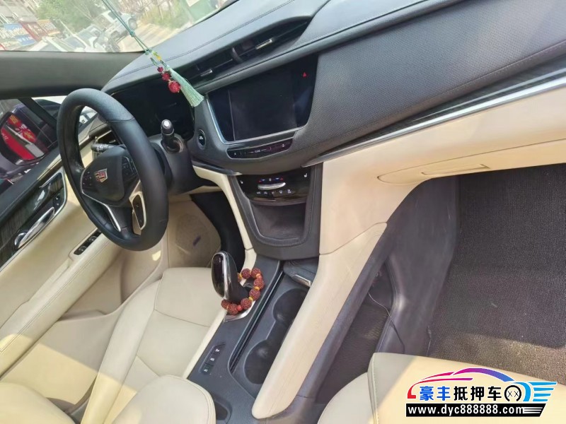 17年凯迪拉克XT5轿车抵押车出售