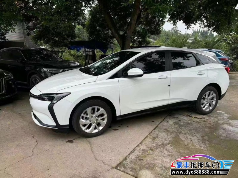 23年别克微蓝轿车抵押车出售