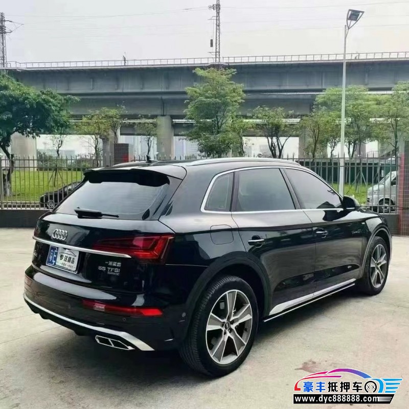 21年奥迪Q5轿车抵押车出售