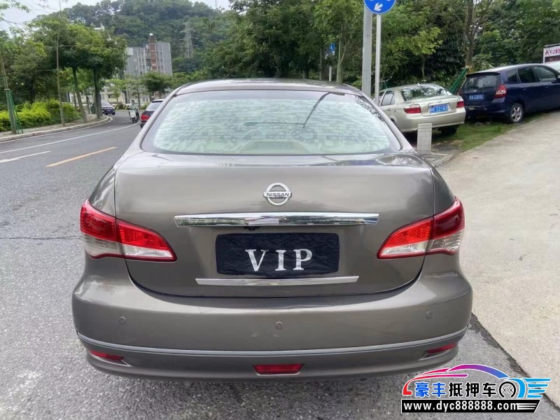 11年日产轩逸轿车抵押车出售