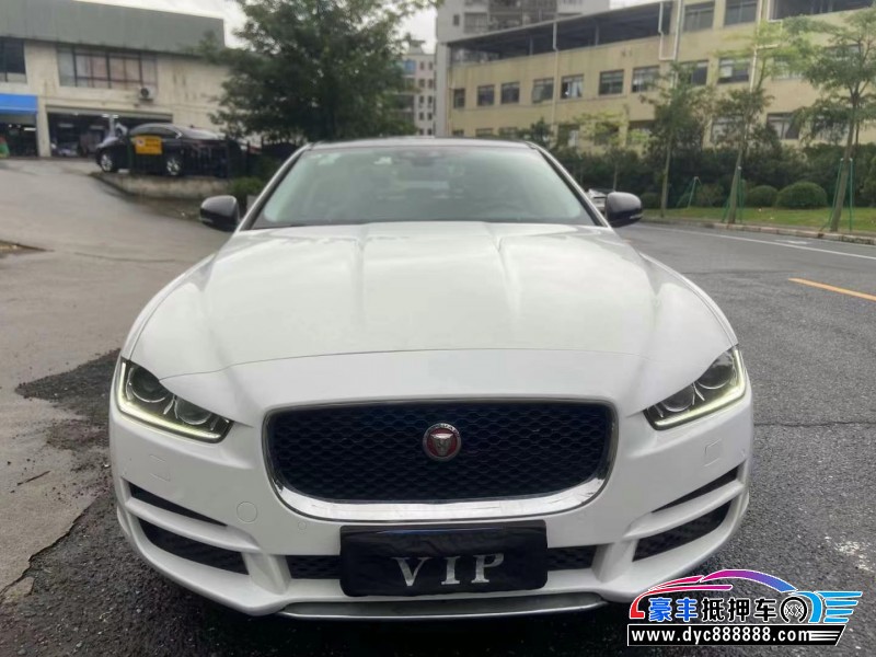 11年现代ix35轿车抵押车出售