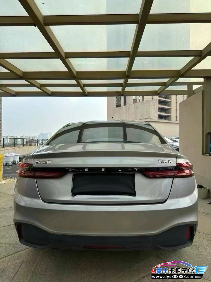 24年吉利几何轿车抵押车出售