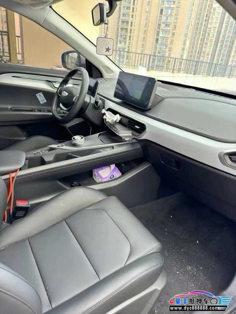 24年吉利几何轿车抵押车出售