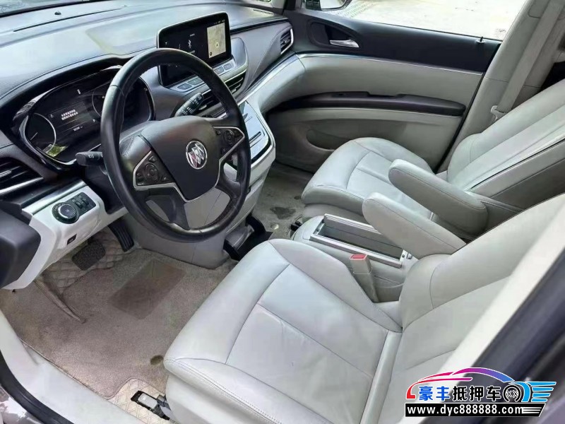 20年别克GL8轿车抵押车出售