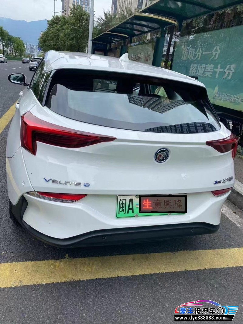 24年别克微蓝轿车抵押车出售