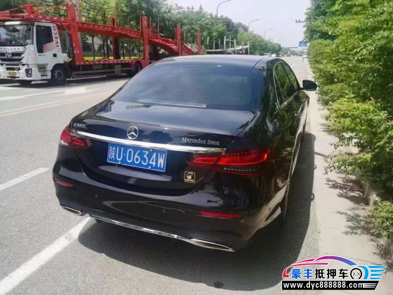 22年奔驰E轿车抵押车出售