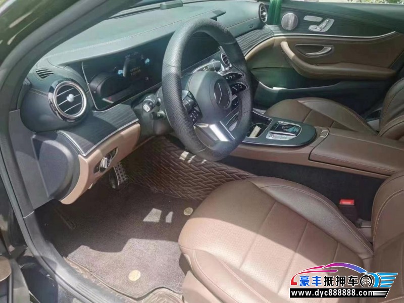 22年奔驰E轿车抵押车出售