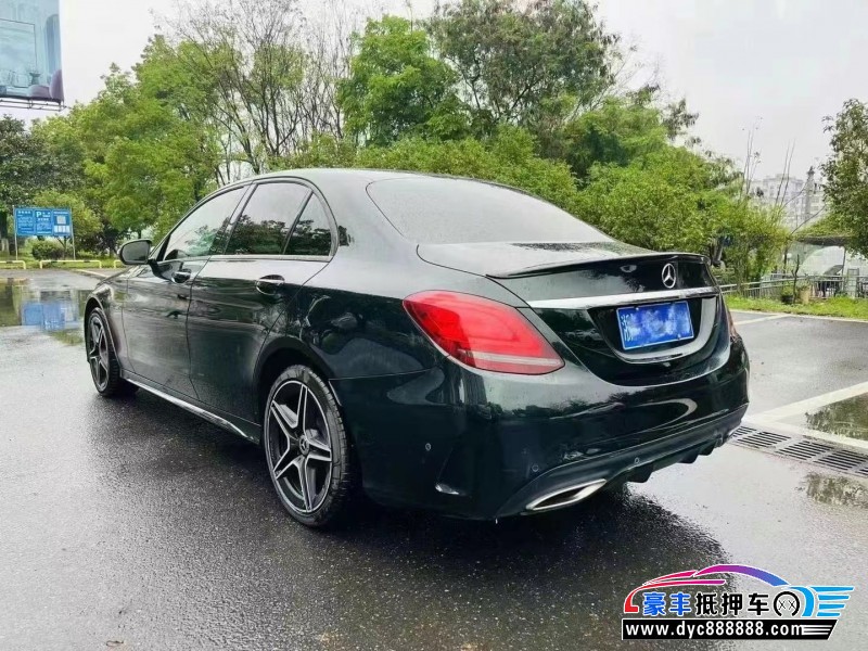 21年奔驰C轿车抵押车出售