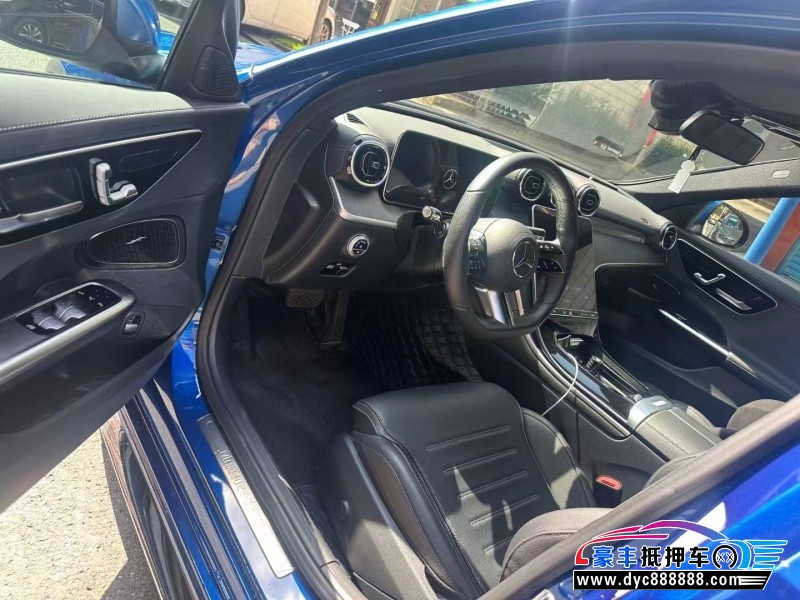 22年奔驰C轿车抵押车出售