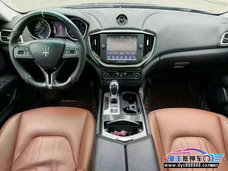 15年玛莎拉蒂Ghibli轿车抵押车出售