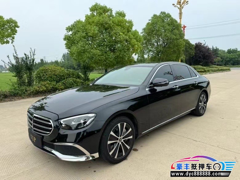 22年奔驰E轿车抵押车出售