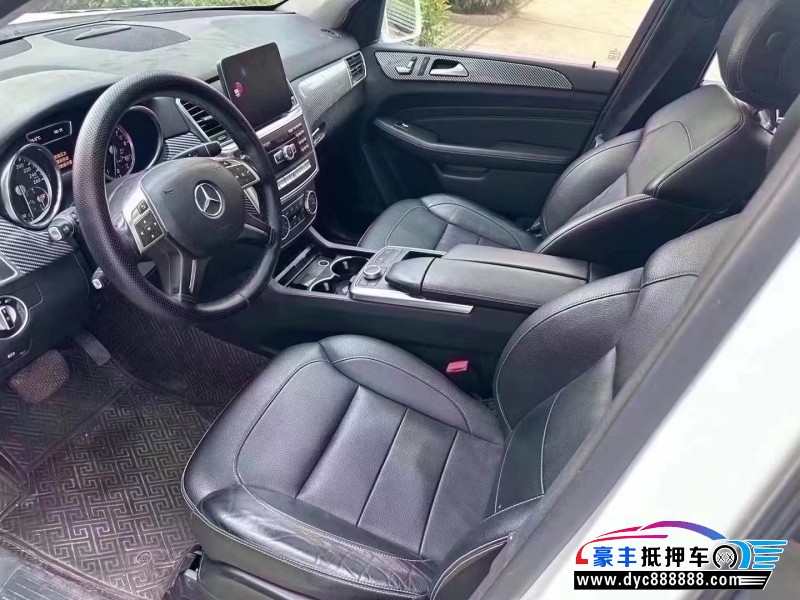 15年奔驰ML轿车抵押车出售