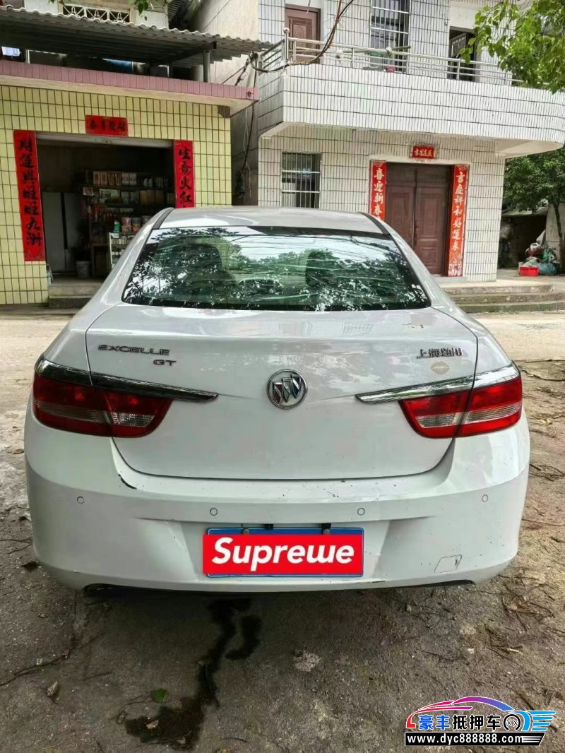 15年别克英朗轿车抵押车出售