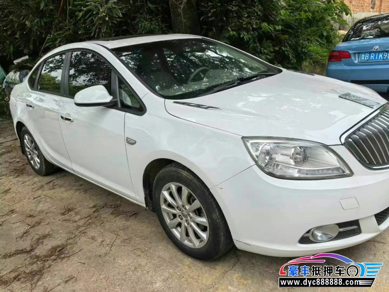 15年别克英朗轿车抵押车出售