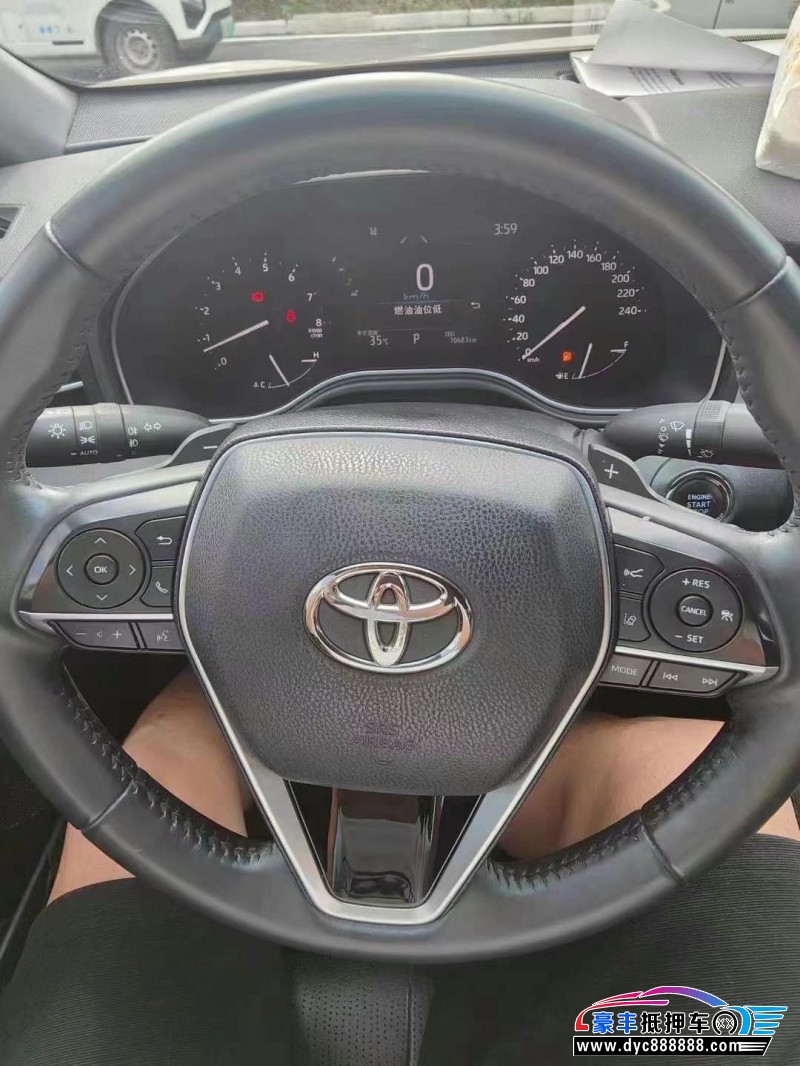 22年丰田亚洲龙轿车抵押车出售