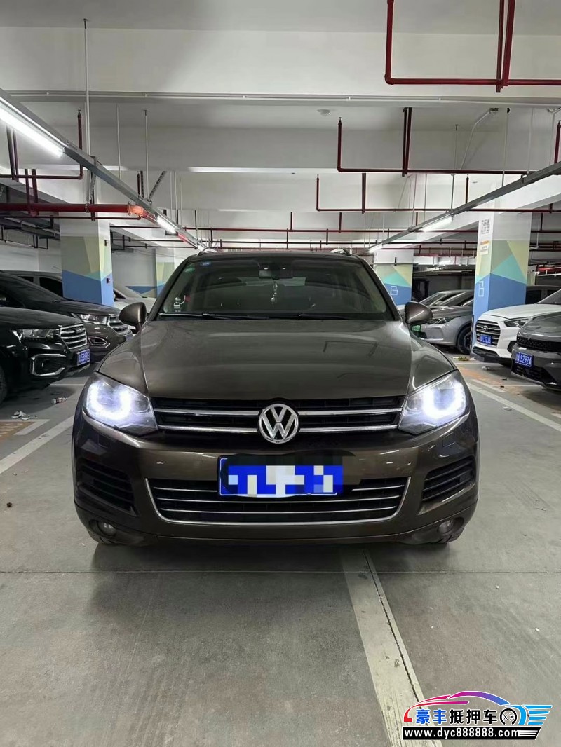 16年大众途锐轿车抵押车出售